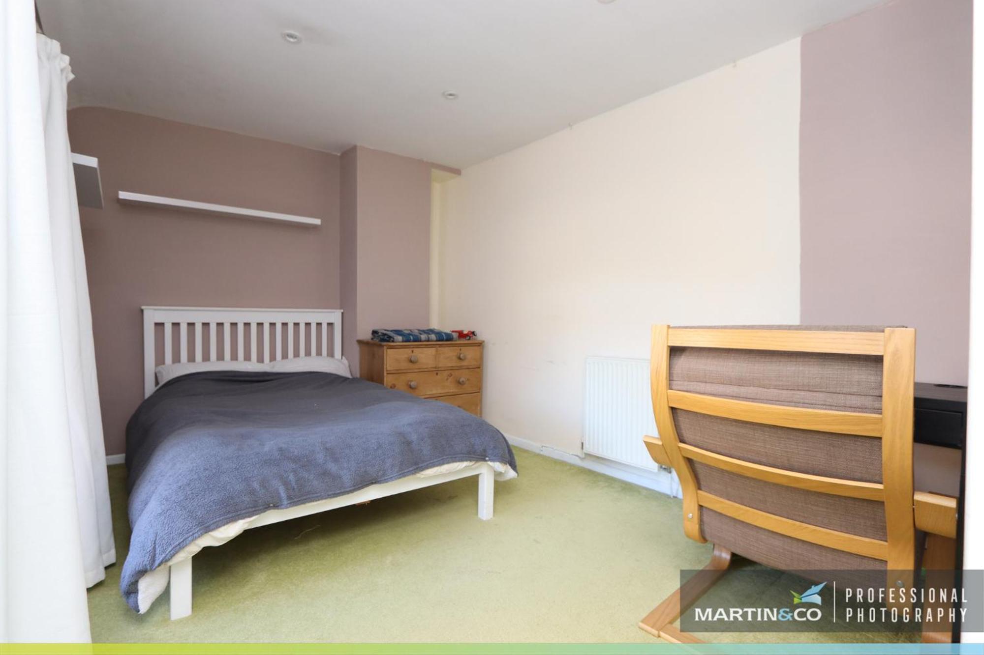 The Pink House , Free Parking , 3 Bedrooms , Garden , Close To M4 And Countryside! Rogerstone Exterior photo